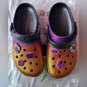 Crocs Hocus Pocus addition